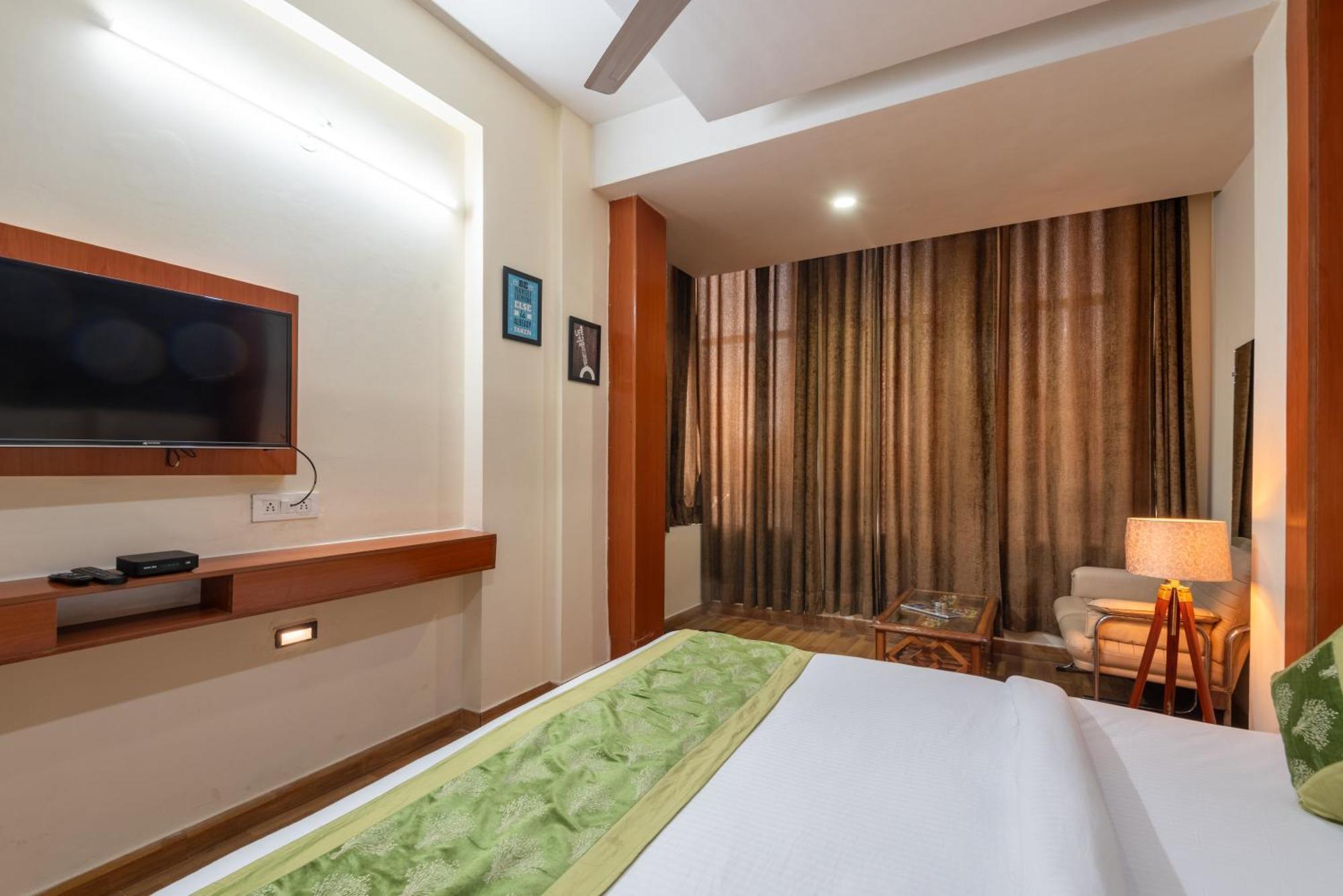 Oyster Pearl I Near Medanta Hospital I Sec-39 I Gurgaon Hotel Kültér fotó